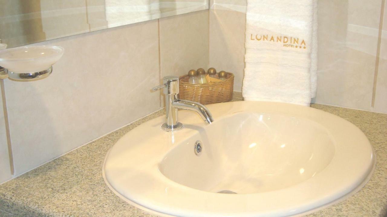 Lunandina Huaraz المظهر الخارجي الصورة