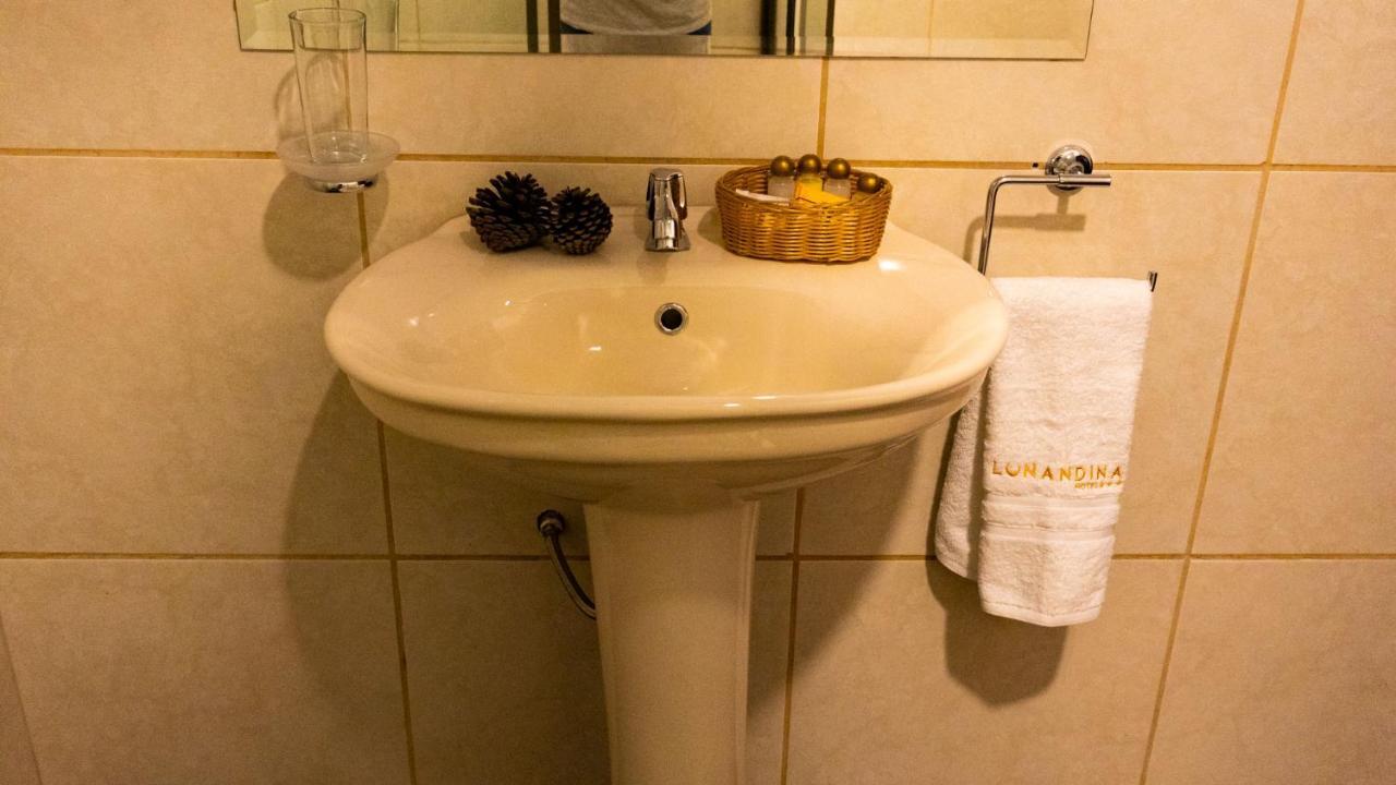 Lunandina Huaraz المظهر الخارجي الصورة
